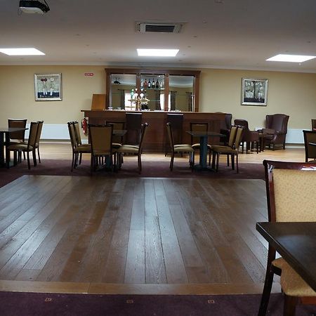 Jacksons Restaurant And Accommodation Роскомън Екстериор снимка